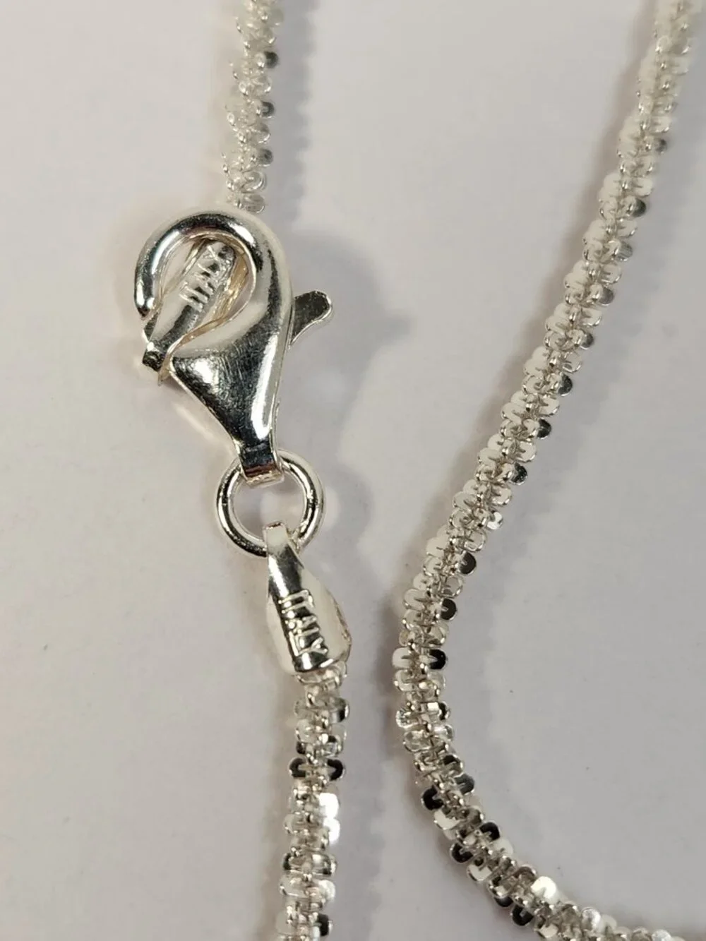 VTG NIB Italian Sterling Silver 925 Diamond-cut Criss Cross Chain Necklace 24